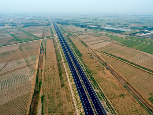 丹東（孤山）至海城高速公路項目路基工程